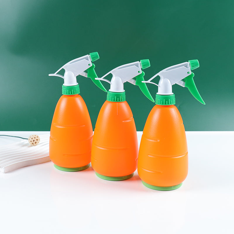 Carrot Shaped Sprayer Bottle