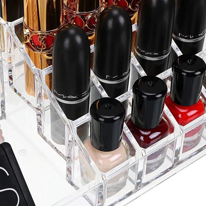 16 Cavity Cosmetic Organiser, Plastic Makeup Organizer, 16 Compartment Makeup Jewellery Lipstick Storage Box and Nail Paint Stand Transparent Holder