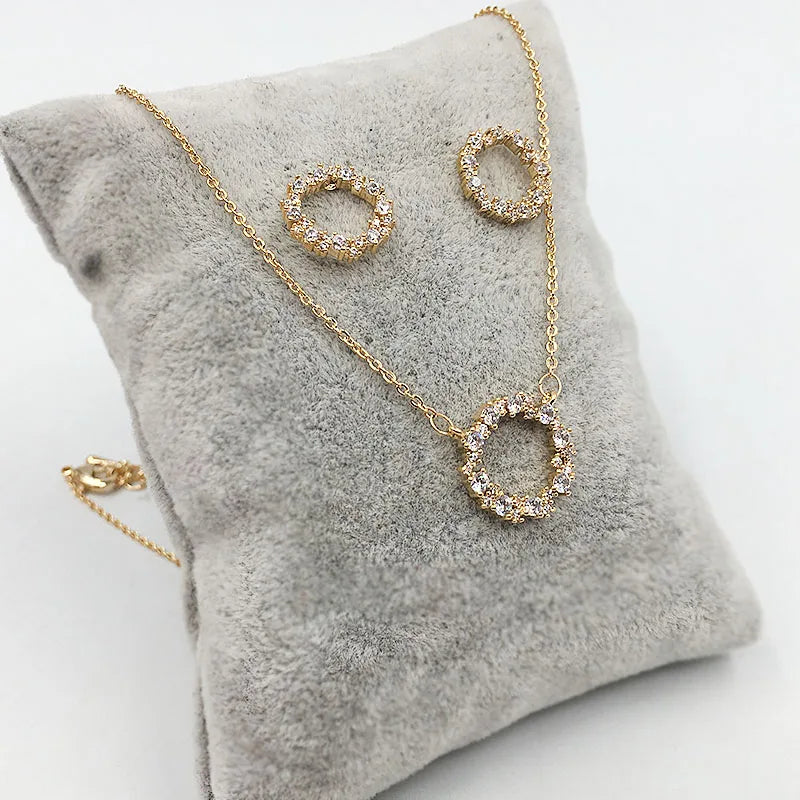HADIYANA Hot Selling AAA Cubic Zirconia 2pcs Jewelry Set Fashion Round Shape Pendant Necklace and Earring Sets For Woman CN221