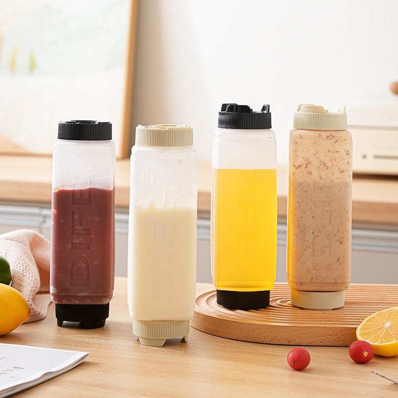 1 Pc Refillable Inverted Plastic Squeeze Sauce Bottle - Large Valve Dispenser Condiment Container for Sauces Ketchup Sour Cream (Random Colors)