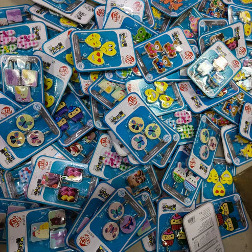 3 Pcs Random prints, Cute Self Adhesive Sticky Hooks