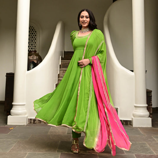 KIRTI SUIT SET