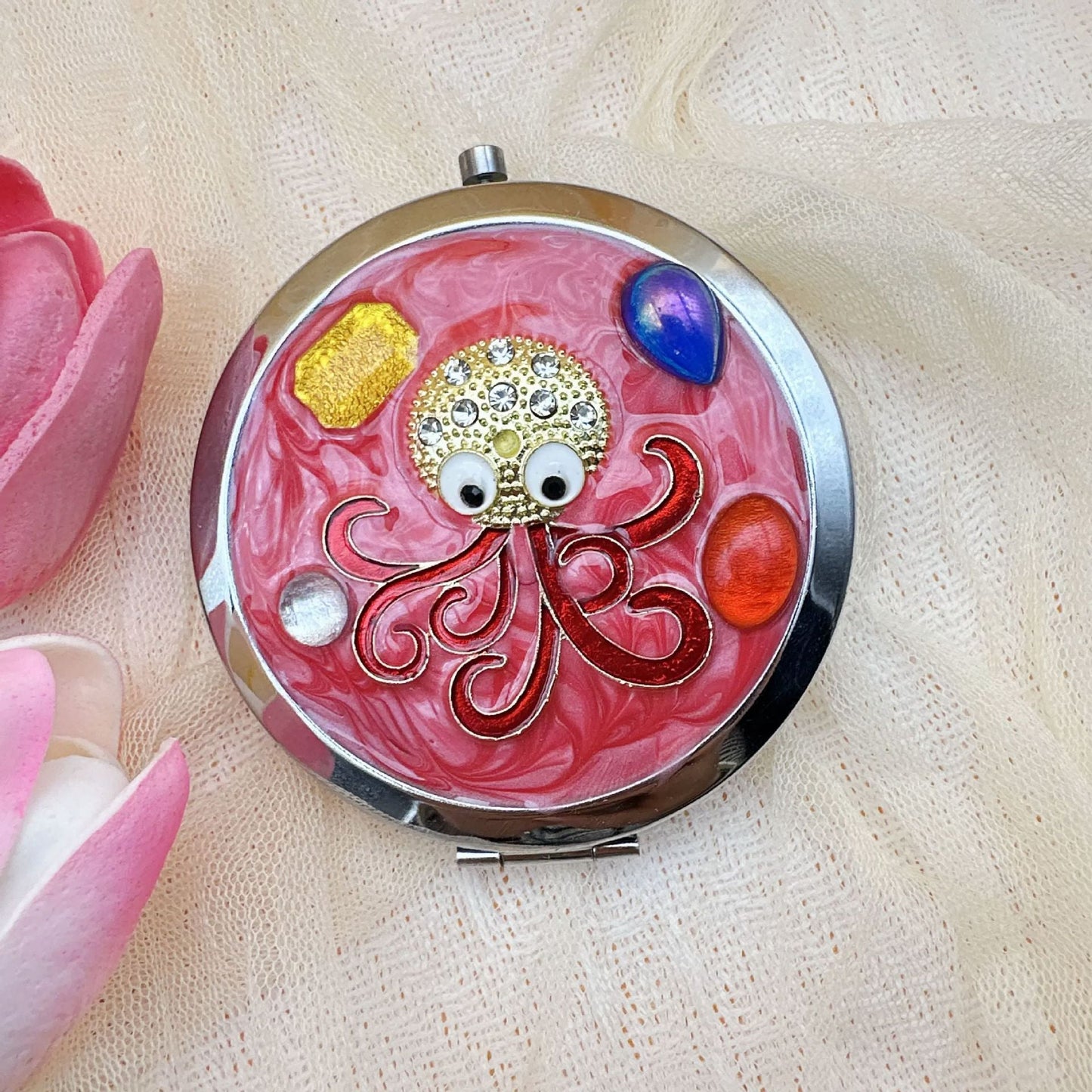 Portable Make up Folding Mirror 9Random Design)