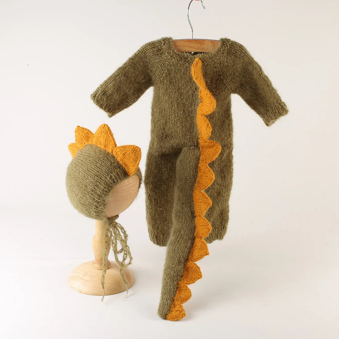 Knitted Newborn Dinosaur Romper Outfit Photography Props Crochet Baby Cartoon Animal Clothes Hat Sets Photography Accessories