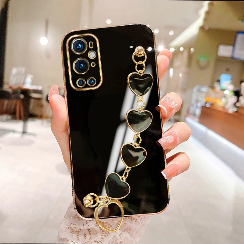 Fashion Plating Love Heart Bracelet Pearl Chain Phone Case For OnePlus 8 8Pro 8T 9 9Pro OnePlus Nord 2 5G Not Phone1 Back Cover