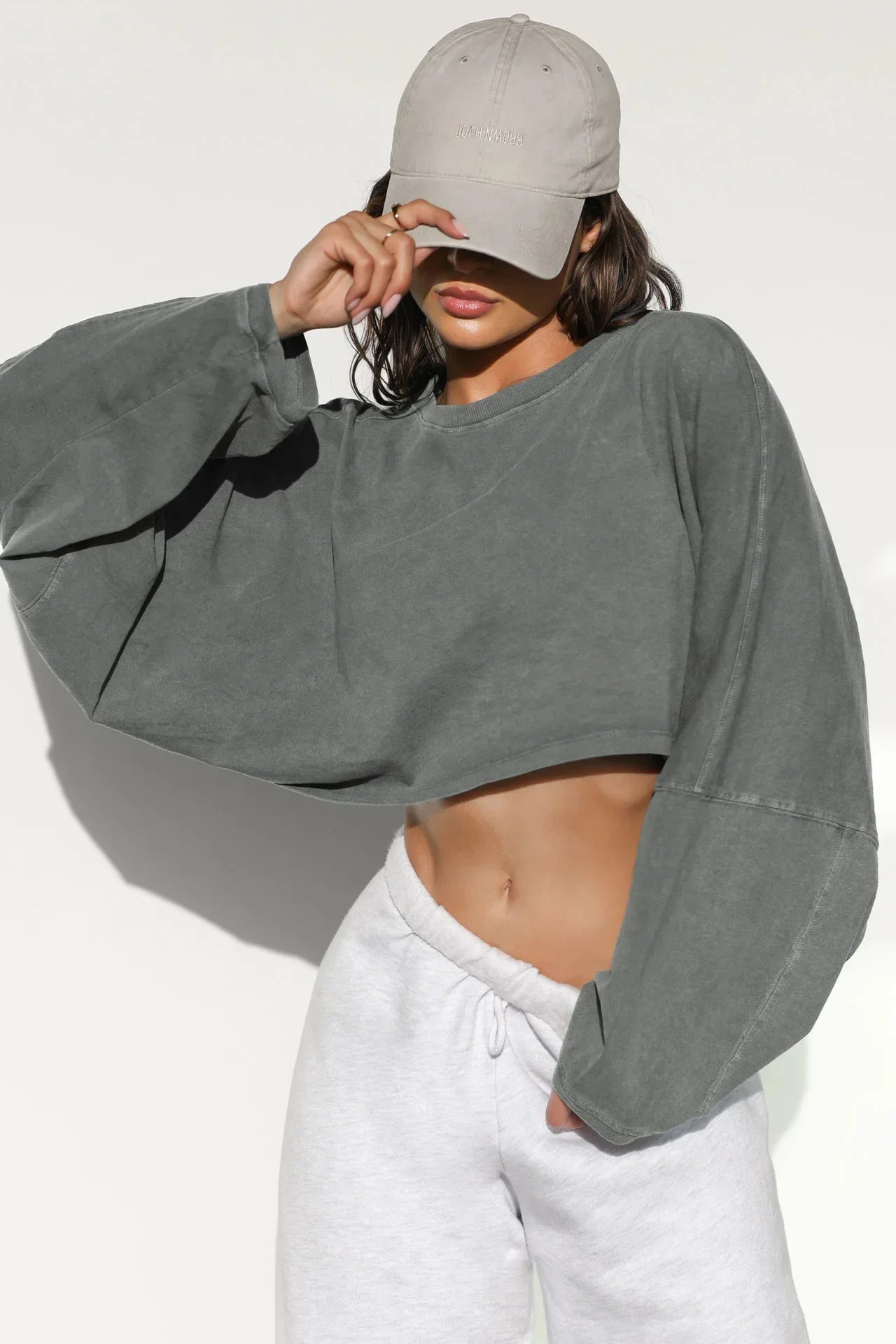 Women's Short Hoodies 2023 Popular O-Neck Sweater for European American Sports Bottom T-shirt Knit Long Sleeve Top