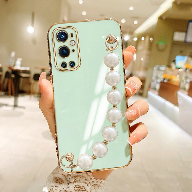 Fashion Plating Love Heart Bracelet Pearl Chain Phone Case For OnePlus 8 8Pro 8T 9 9Pro OnePlus Nord 2 5G Not Phone1 Back Cover