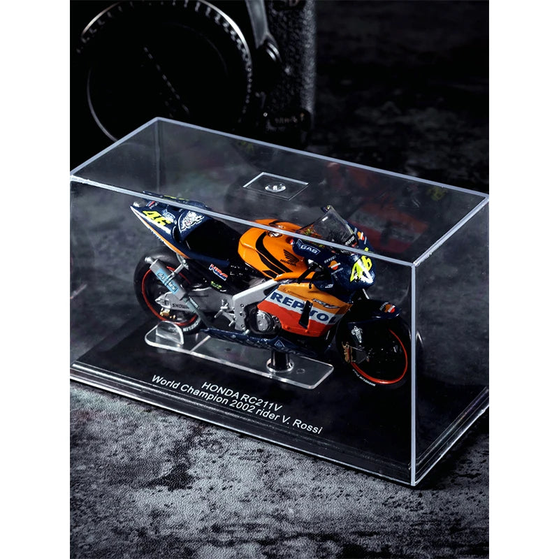 Honda NSR500cc Metal Simulation Two-stroke Motorcycle Sports Motorcycle Model Boutique Collection with Acrylic Display Box