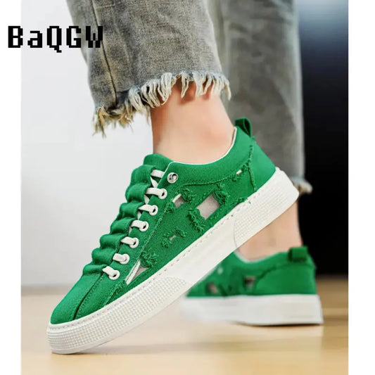 2023 Mens Casual Sneakers Hollow Out Breathable Designer Loafers Summer Fashion Canvas Skate Shoes Student Outdoor Walking Shoes
