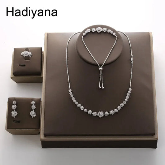 Hadiyana Fashion Bridal Wedding Jewelry Set Of Four Necklace Earrings Ring Bracelet Set Micro Inlaid Zircon Jewelry Sets TZ8079