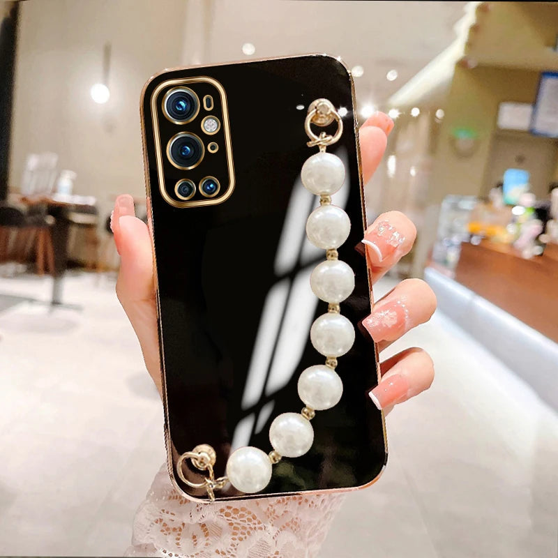 Fashion Plating Love Heart Bracelet Pearl Chain Phone Case For OnePlus 8 8Pro 8T 9 9Pro OnePlus Nord 2 5G Not Phone1 Back Cover