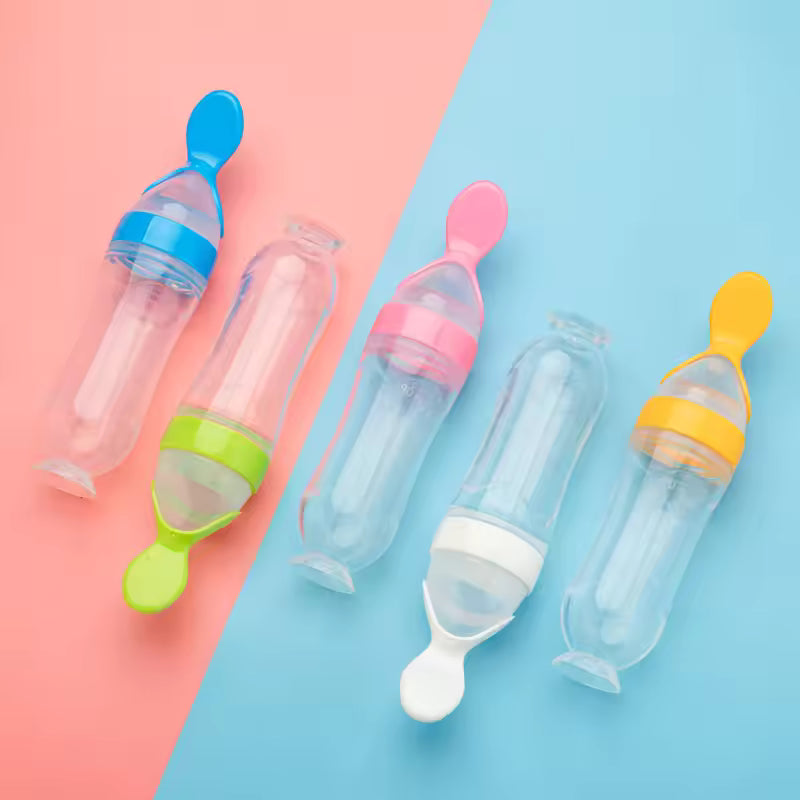 Safe Newborn Baby Feeding Silicone Bottle Feeding Spoon Milk Bottle 1 pcs (Random Color)